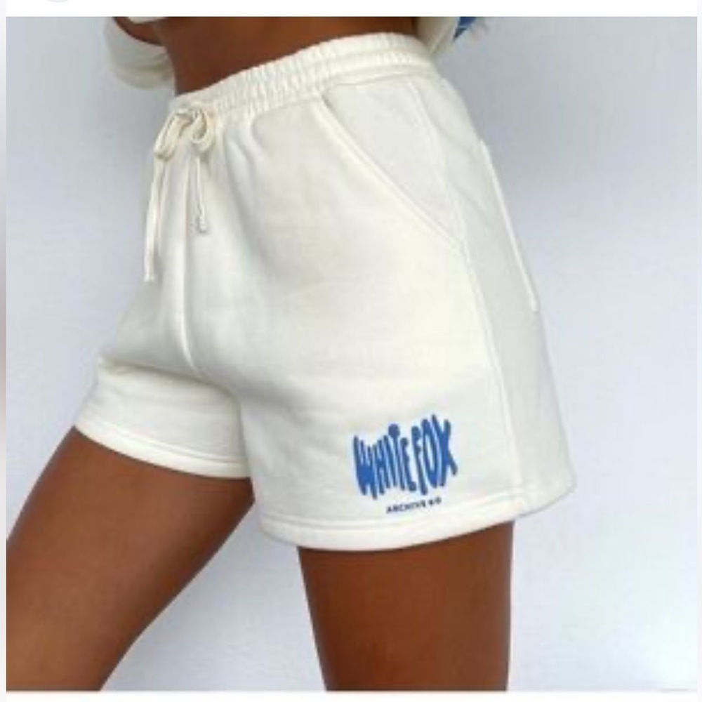 White Fox Archive 6-0 Shorts! NWT